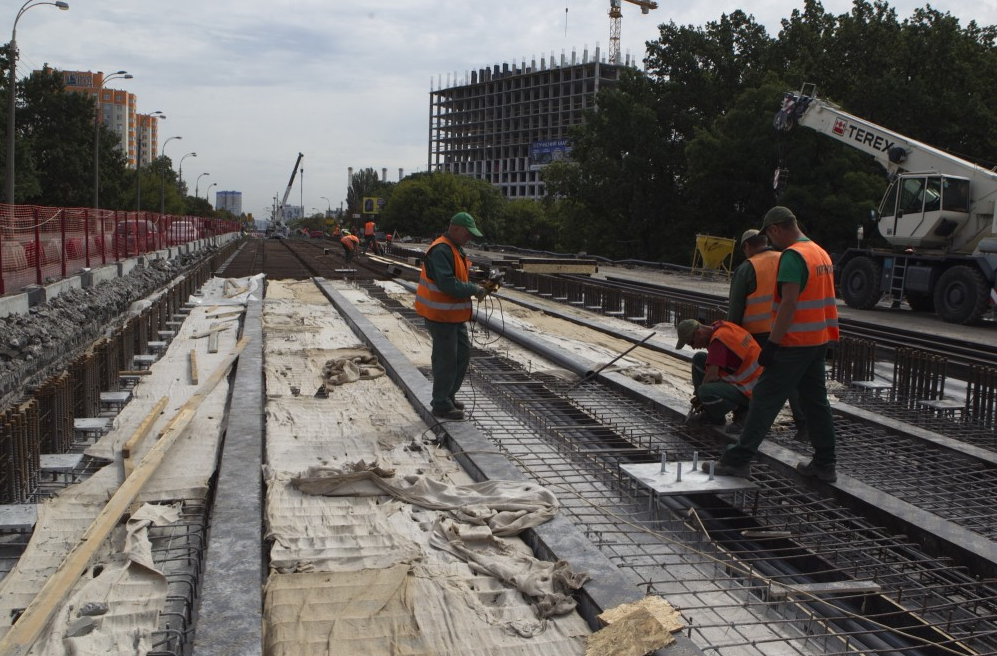 Screenshot_2019-08-06 Кличко показав, як ремонтують Борщагівський шляхопровід.png